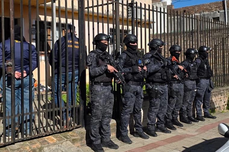 Detuvieron a un militar retirado acusado de facilitar armas para una banda que cometía asaltos en Concordia
