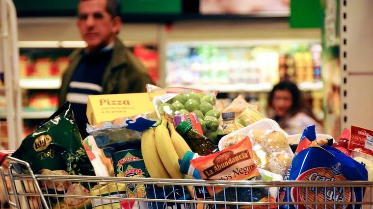 Inflación en Uruguay llegó a 4,6% en agosto, apenas por encima de la meta del BCU