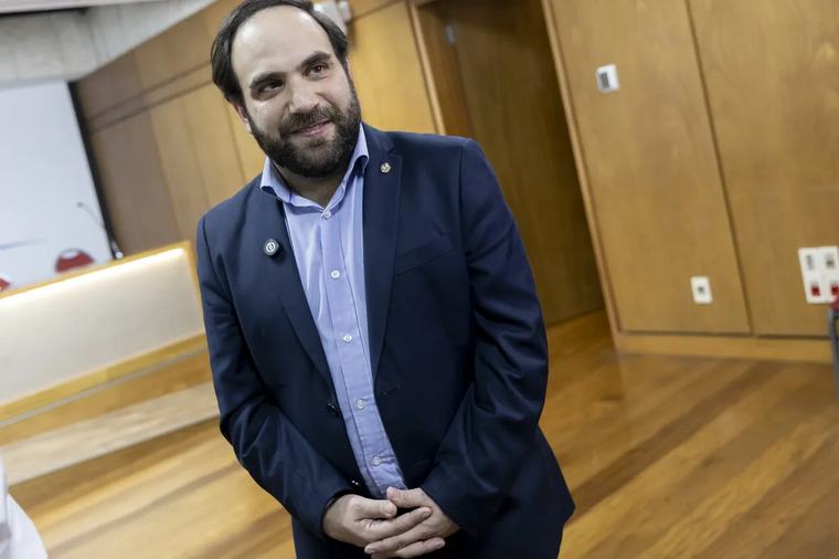Civila recibió una amplia delegación sanducera y se ratificó el uso del exsanatorio Pasteur como uno de los cinco dispositivos
