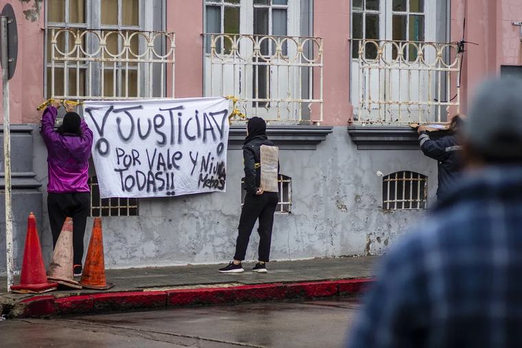 FCEA emitió un comunicado sobre estudiante condenado por femicidio que asiste a facultad a rendir pruebas